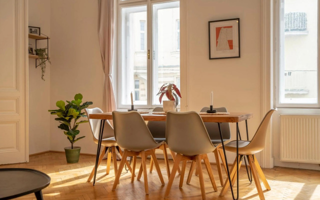 Generous, New Apartment in the Heart of Vienna