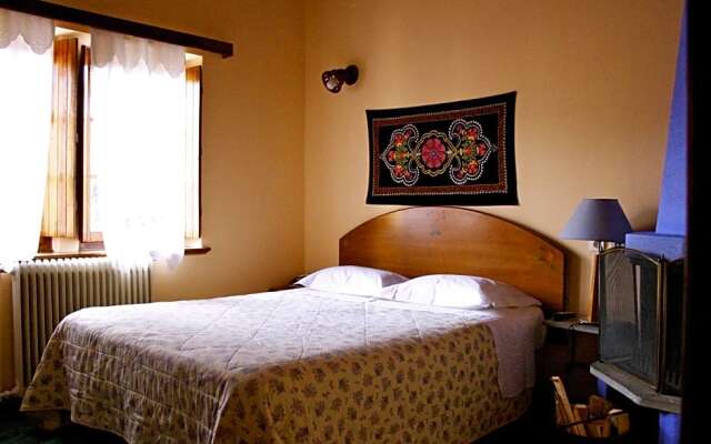 Hotel Galaxias