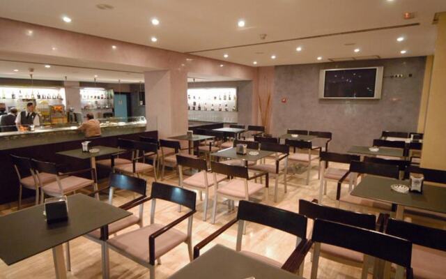 Hotel Tanit