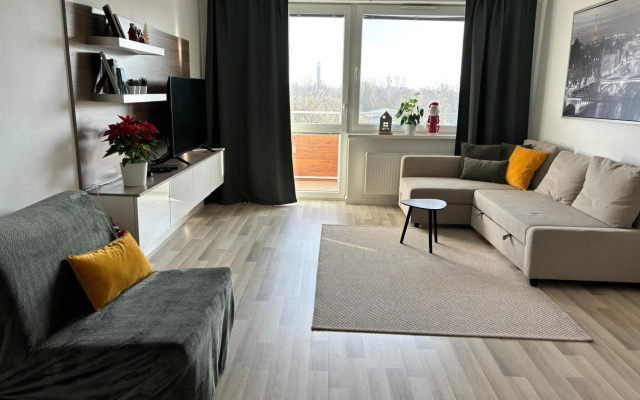 Apartman v sirsom centre - BEZplatne parkovanie