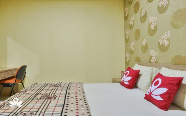 ZEN Rooms Mangga Besar 8