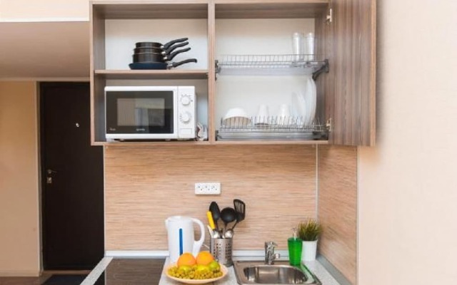 Residency on Bolshoy Kazachiy