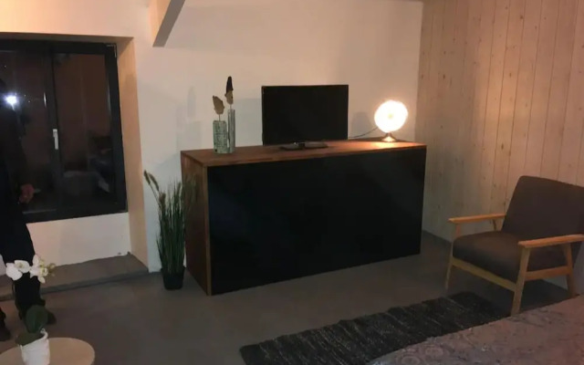 Majestic Villa in Nuaille-d'aunis With Sauna