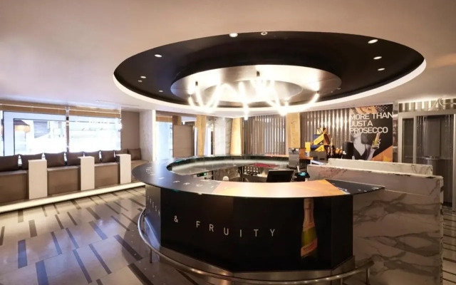 Alfit Hotel & Bar Akasaka