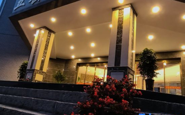 Wuyuezhai Hotel (Manshan Huaxigu Branch), Shijiazhuang