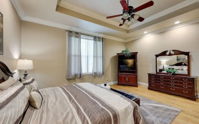 Game Room & Private Pool: Home in Hot Springs!