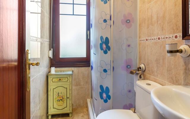 Exquisite Holiday Home in Carasa With Private Garden