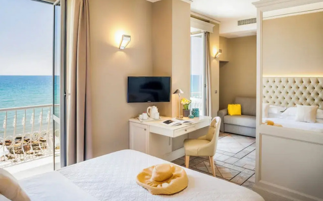 Hotel Savoia