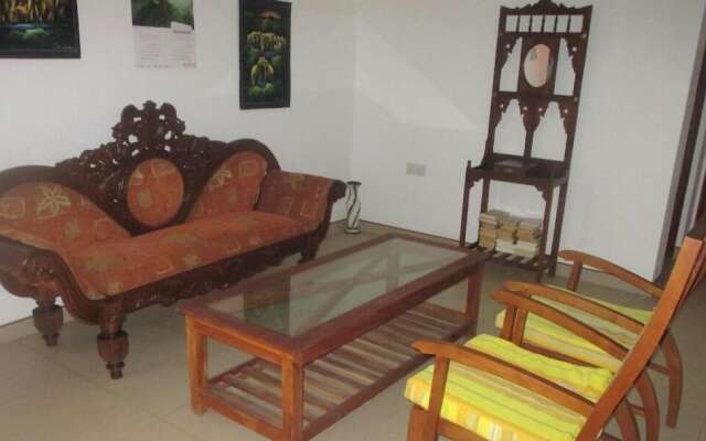 Larn's villa.