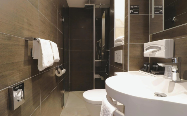 Furama Silom Bangkok Hotel