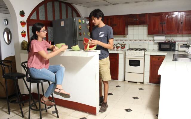 El Callejon Guest House