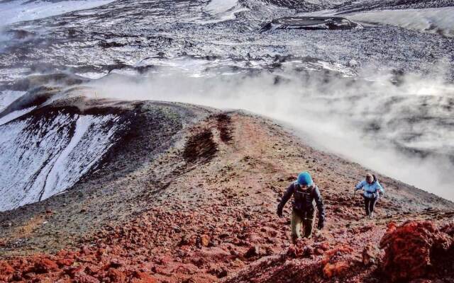 Volcano hotel