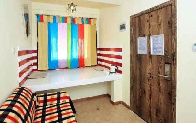 Sanyacoastal Inn Dadonghai