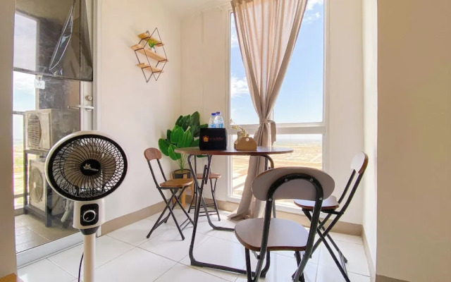 Fancy and Homey 2BR at Tokyo Riverside PIK 2 Apartment