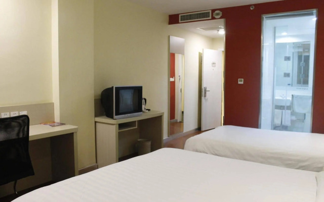 Hanting Hotel Beijing Pinggu Shiji Square