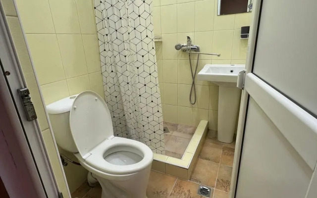 The Guest House At Henry's