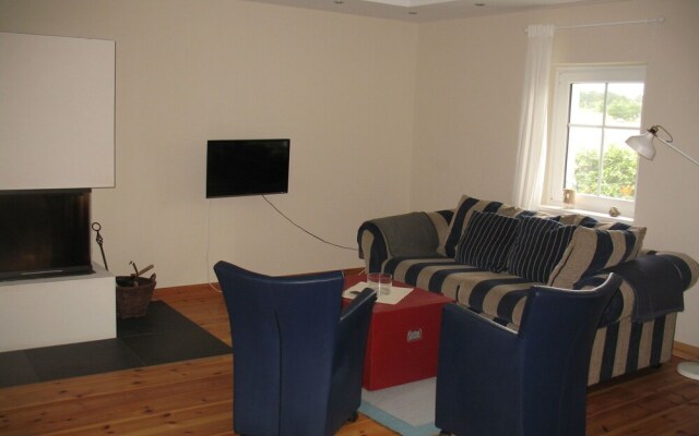 Tranquil Bungalow in Neuburg near the Sea