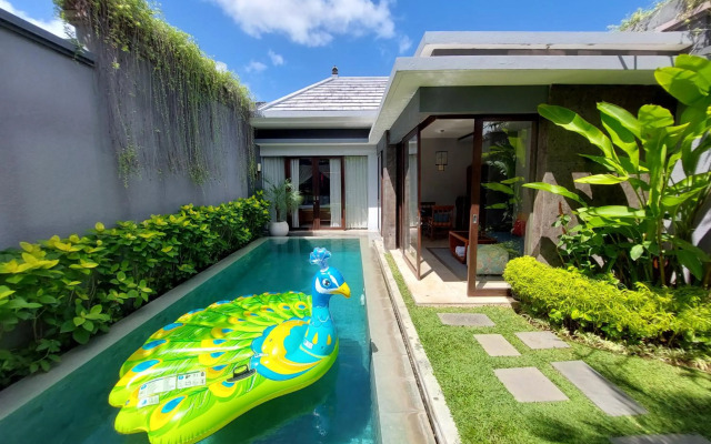 SEMINYAK ICON by Karaniya Experience