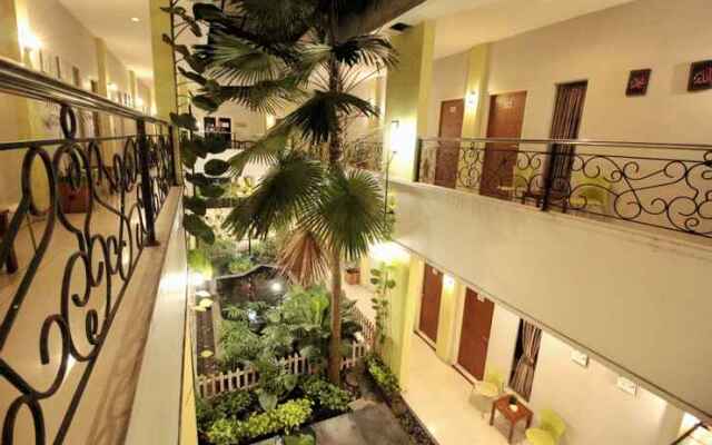 Zaen Hotel Syariah Solo