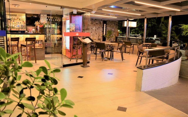 Atlântico Praia Hotel
