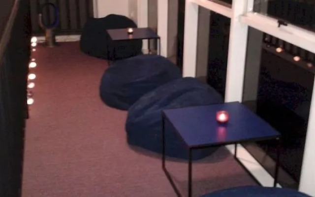 SKYPOD Hostel