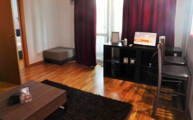 Nicole's Apartment 2