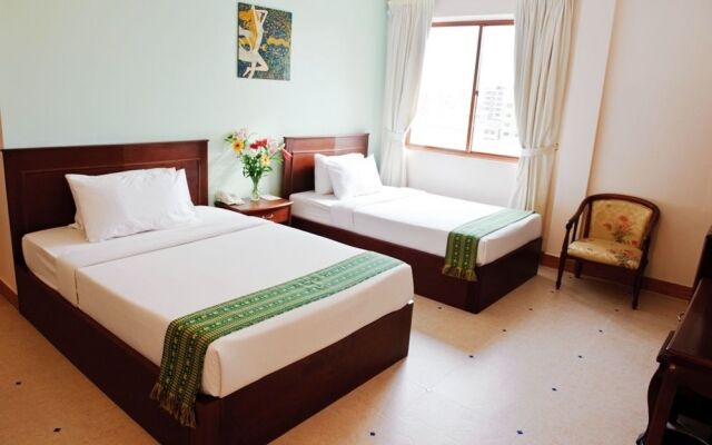 Nokorsamreth Olympic Hotel