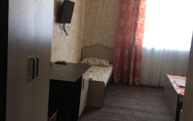 Hotel Tri Bogatyrya