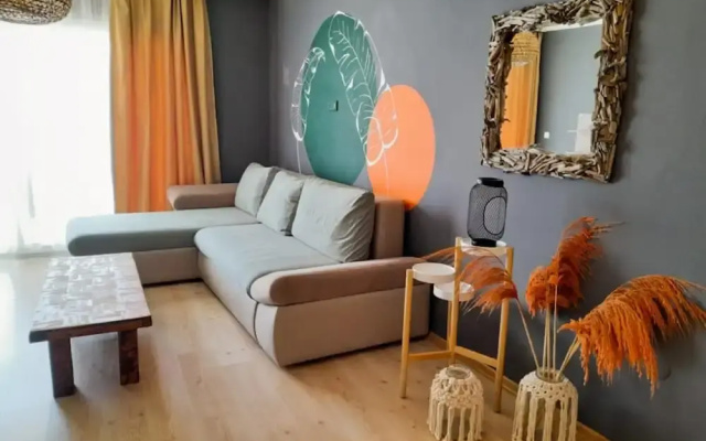 Lovely Flat With Sea View Near Beach in Bozburun