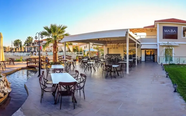 Venus Hotel & Suites