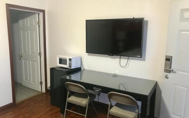 Norwalk Inn & Suites
