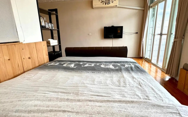 Gift Box Hostel