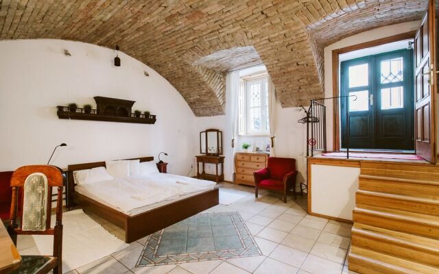 RBNB Apartments - Inner City II.