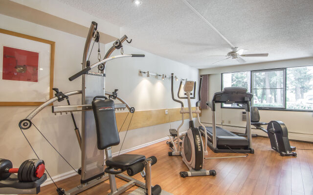 Prestige Riverside Lodge