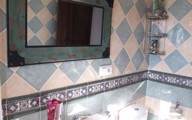 Tres Palmeras (FRG131)