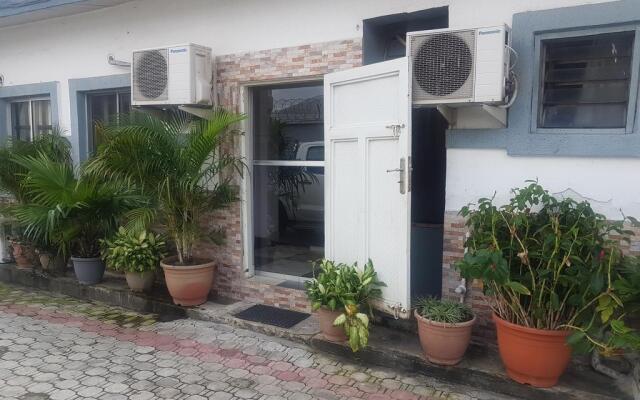 Elmariz Kitchen Motel