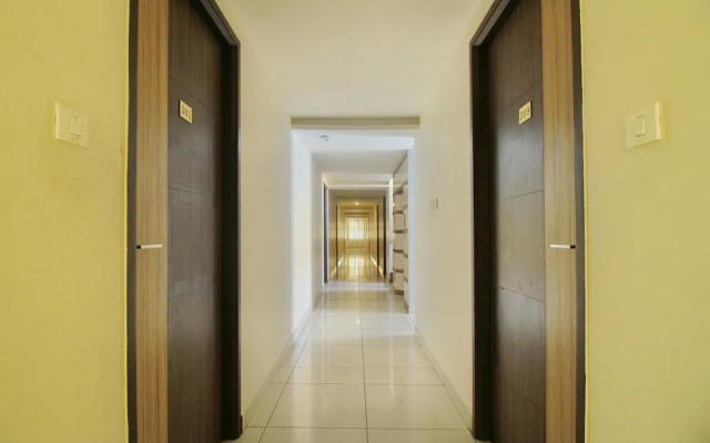 Capital O 1607 Ranas Residency