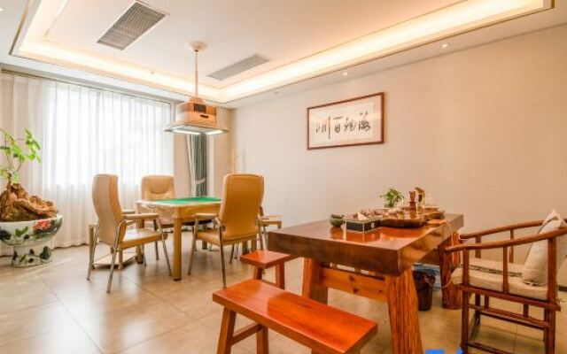 Xi'nan Hotel (Yingbin Building)