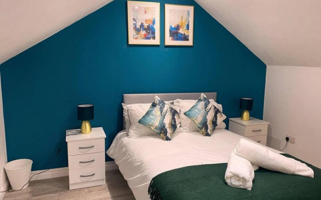 Cosy, Modern House Nearby Seafront - Southend
