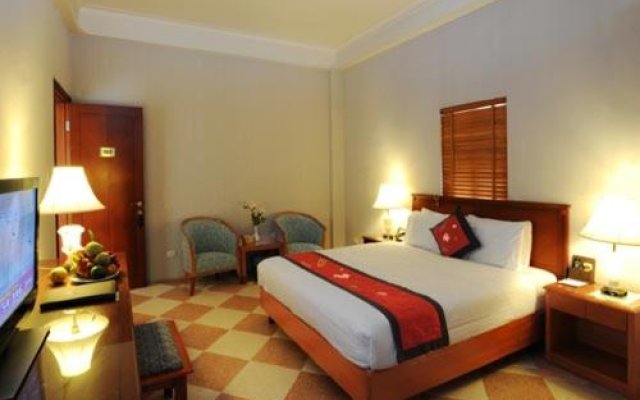 Phuong Trang Hotel Hanoi