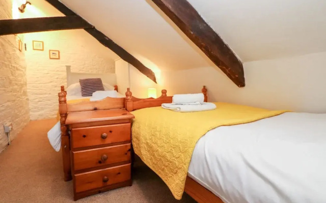 Apple Loft