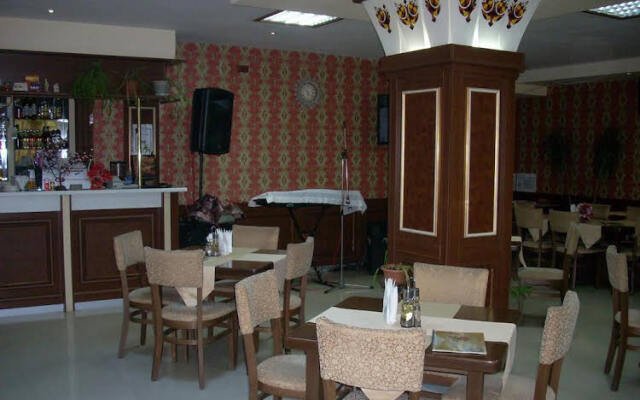Family Hotel Gelov