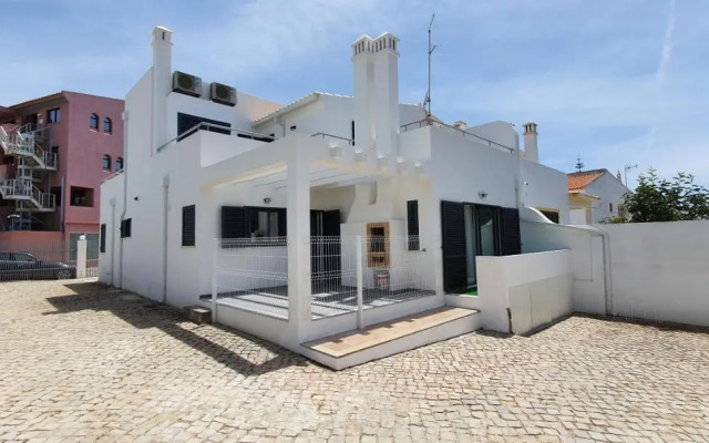 Beach View Vela House