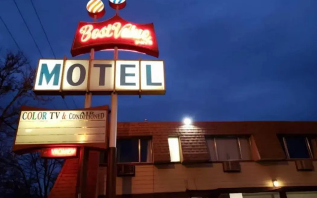 Best Value Inn by OYO Portland OR South East