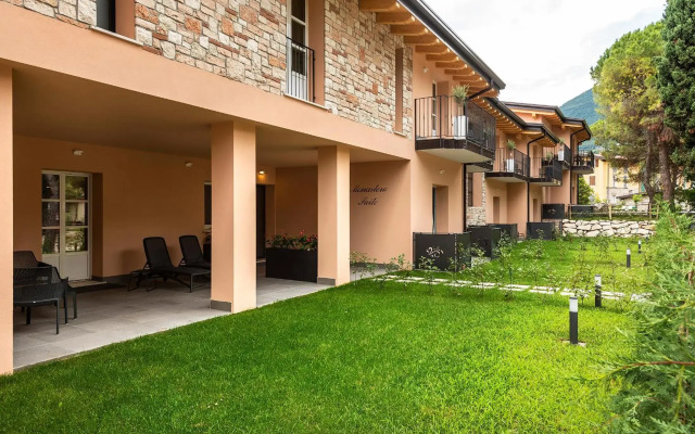 Hotel Regina Del Garda Suite