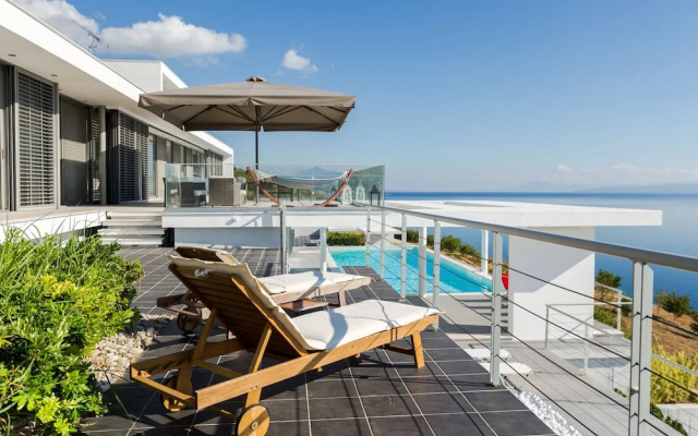 600m² homm Luxury Villa Sea Side Evia 16ppl