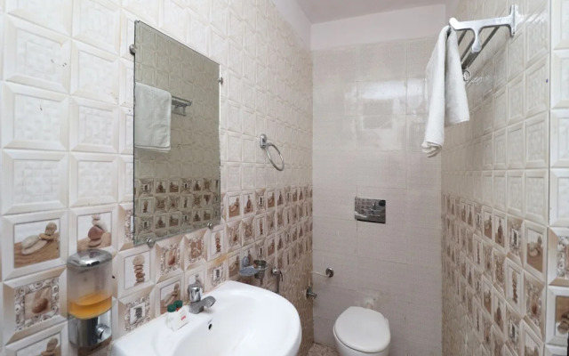 Landmark 3 By OYO Rooms