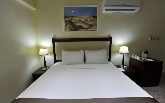 Oman Palm Hotel Suites