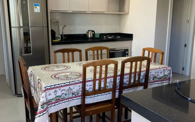 Apartamento a 50 metros da praia de canto grande