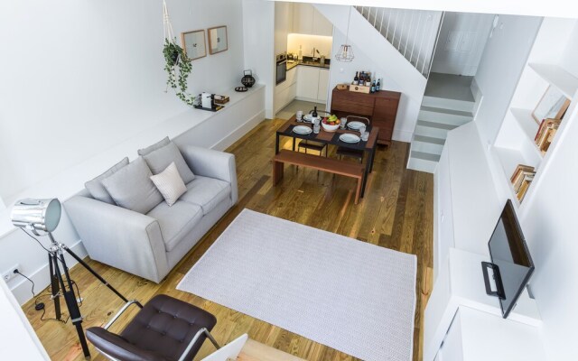 Tripas-Coração, Rosário Apartments